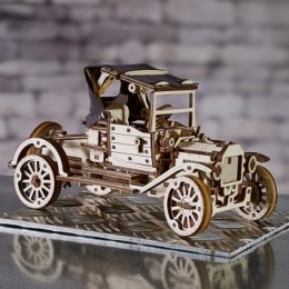 Houtenretro-modelautoTinLizzie