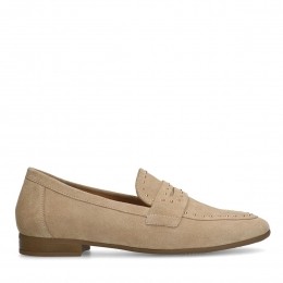 Beigesudeloafersmetgoudkleurigestuds