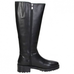 LaarzenKangaroos883-11