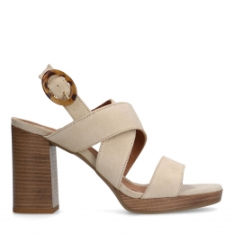 Beigesudepumpsmetgesp