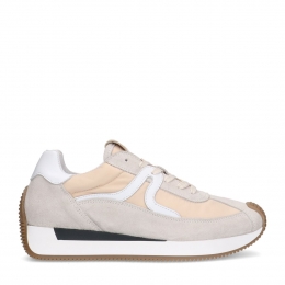 Beigesudesneakermetlerendetails