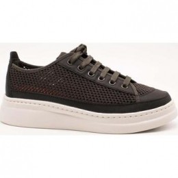 SneakersCamper-