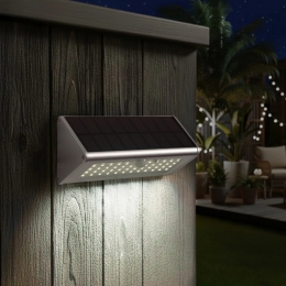 Solarbuitenlampwandlampmotionvmetbewegingsmelderopzonneenergie