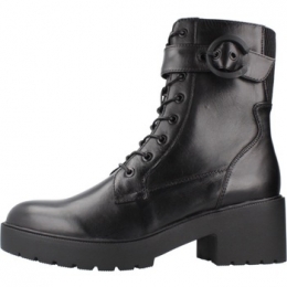 EnkellaarzenRegardeLeCielPALOMA022695