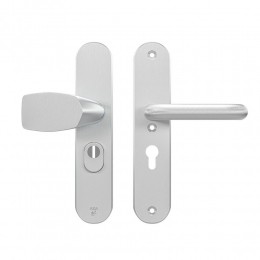 AXAAXAOvalPlusveiligheidsbeslagvoordeurWingknopU-krukPC55metkerntrekbeveiligingSKG3-aluminium