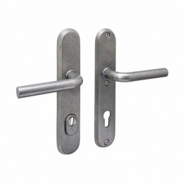 IntersteelSKG3veiligheidsbeslagachterdeurovaal250x50mmkrukkrukLuzernPC92kerntrekbeveiliging-PVDRVSgetrommeld