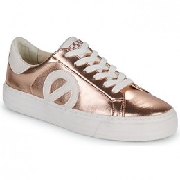 LageSneakersNoNameSTRIKESIDE