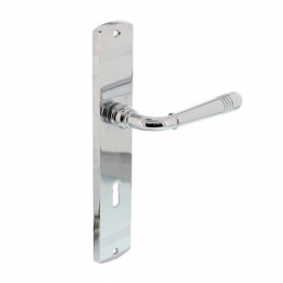 IntersteelDeurkrukHelenaoplangschildsleutelgat72mm-chroom