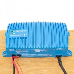 BlueSmartIP67Acculader24121Si