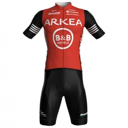 ARKEA-BBHOTELSRace2025Set2stukken