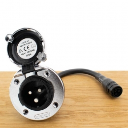 Walstroominvoerinlet16Averchroomdmetsnoer