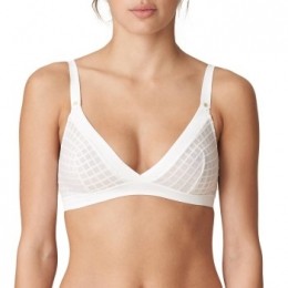 MarieJoLAventureYohjiTriangelBraActie