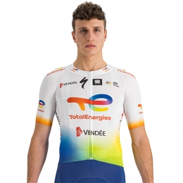 TEAMTOTALENERGIESFietsshirtmetkortemouwenProRaceBomber2023