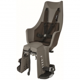 maxiExclusivePlusToffeeBrownachterstoeltjeDragerBevestiging