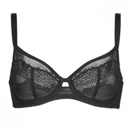 VoorgevormdebhTriumphDARLINGFAMILY