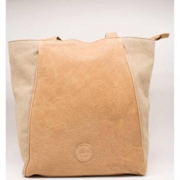 TasCuirotsArtesanaEnPell4772Arena