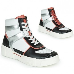 HogeSneakersLoveMoschinoJA15635G0E