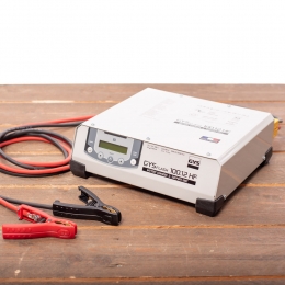 acculadermetvoedingGYSFLASH10012HF25M