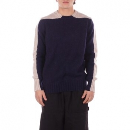 TruiAlphaStudio202502AU3233C