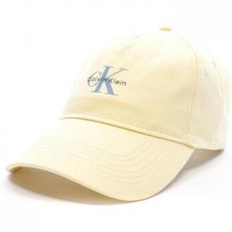 PetCalvinKleinJeans-