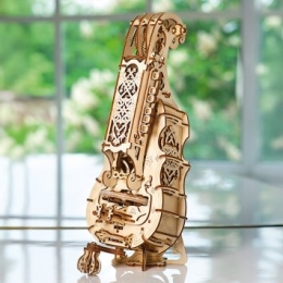 Houtenmodeldraailier