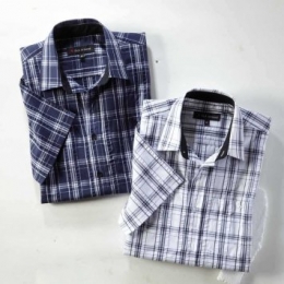 Gemakkelijkteonderhoudenoverhemdvanseersucker