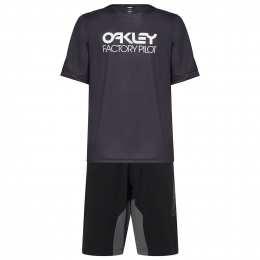 FactoryPilotIISet2stukken