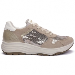 SneakersIgIampCOKELLYCRISTAL