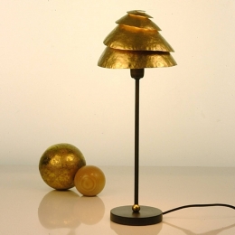 HollnderOpmerkelijketafellampSNAILONE-bruin-goud