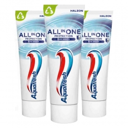 3xAquafreshTandpastaAll-in-OneProtectionPureBreath75ml