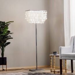 ONLIVloerlampMakanichroommetschelpdecor