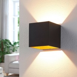 ArcchioLEDwandlampZuzanahoekigzwart10cmbreed