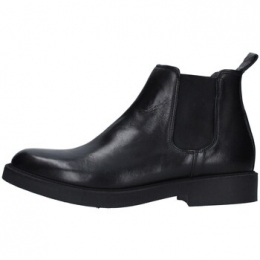 LaarzenDasthon-VeniEC00750861MM897O1519