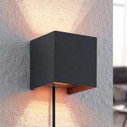 ArcchiowandlampZuzanahoekigzwartstekker10cm