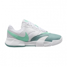 NikeCourtLite4