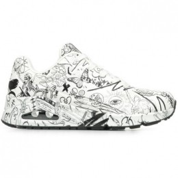 SneakersSkechersUnoProcessSketch