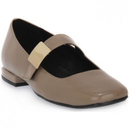 BallerinasSpieroPUROBLACKHEELSQUARED