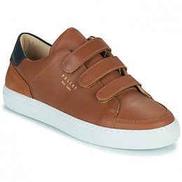 LageSneakersPelletSID