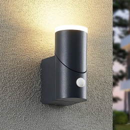 LindbyAspynLEDbuitenwandlamp1-lampsensor