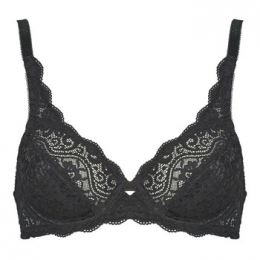 VoorgevormdebhTriumphAmouretteW