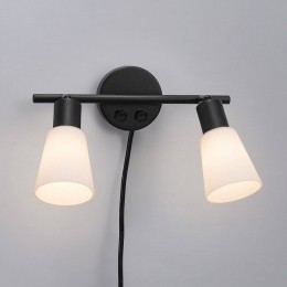 NordluxColewandlamp2-lampsstekkerglastweeschakelaars