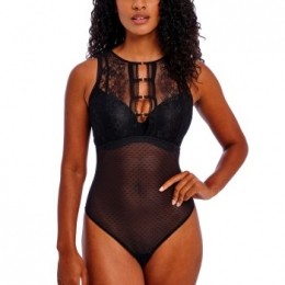 FreyaSydnieBodyActie