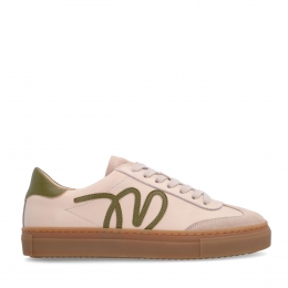 Beigelerensneakersmetgroenedetails