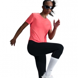 NikeTempoShortSleeveDames