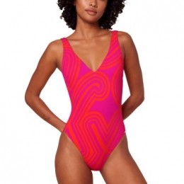 TriumphFlexSmartSummer08PaddedCupSwimsuitActie