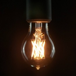 SEGULALEDlampE275W2200Kfilamenthelderdim