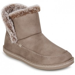 LaarzenSkechersCOZYCAMPFIRE