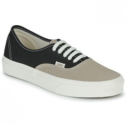 LageSneakersVansAUTHENTIC