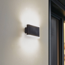 LindbySmartLEDbuitenwandlampElviCCTRGBTuyaIP54