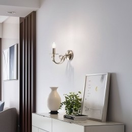 LuceaWandlampCastroantiekmessing1-lamp